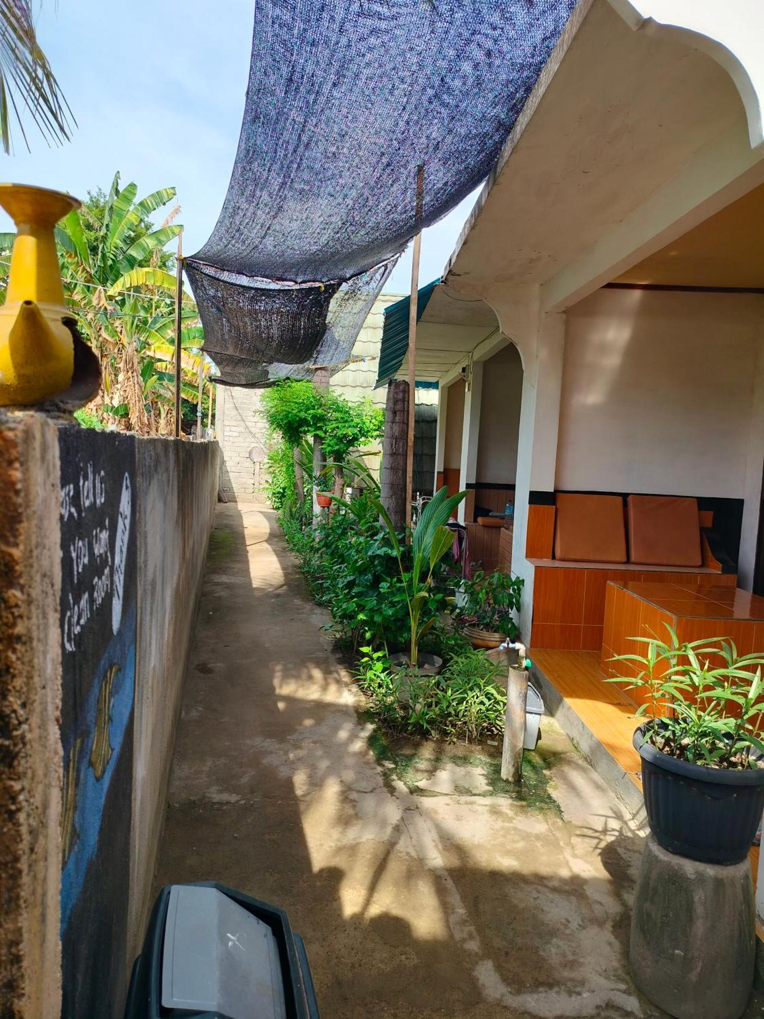 Aladdin Homestay Gili Islands Exterior photo