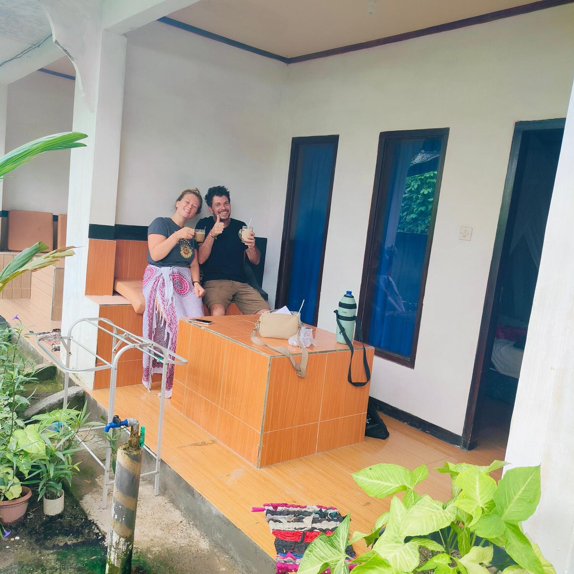 Aladdin Homestay Gili Islands Exterior photo